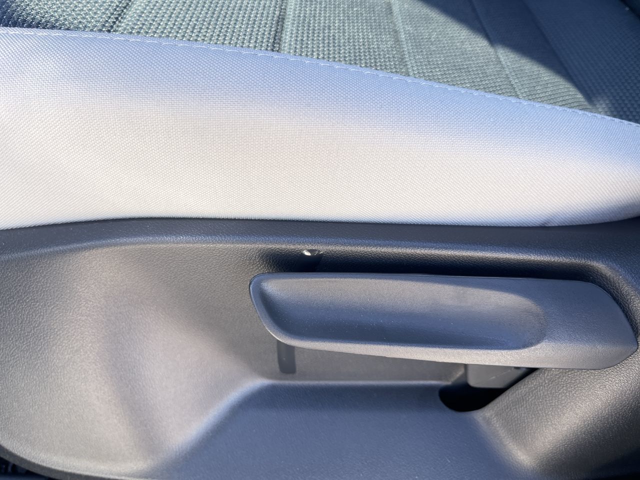 2025 Volkswagen Taos in Mississauga, Ontario