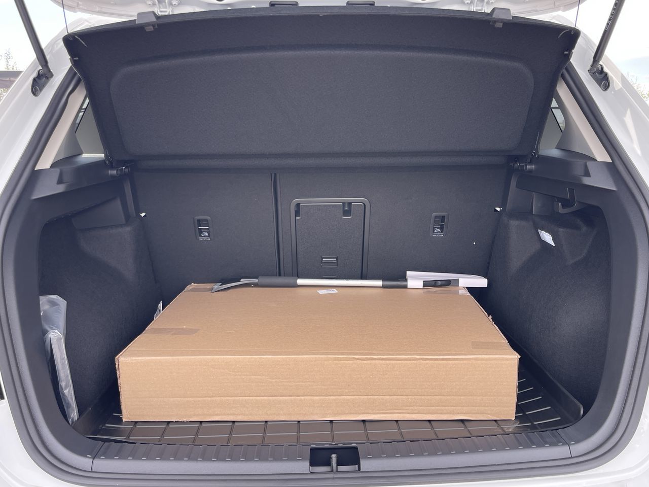 2025 Volkswagen Taos in Mississauga, Ontario