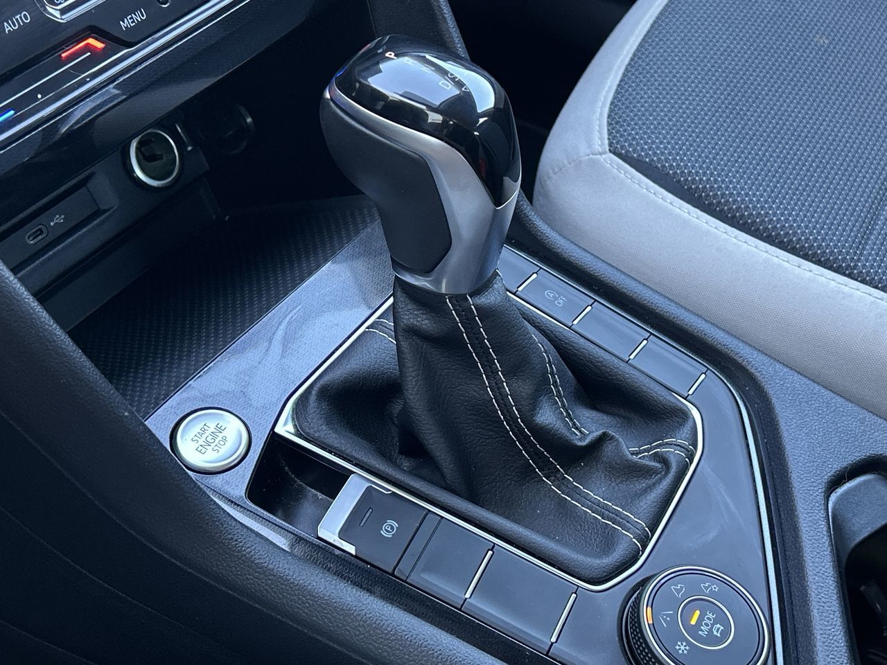 2025 Volkswagen Taos