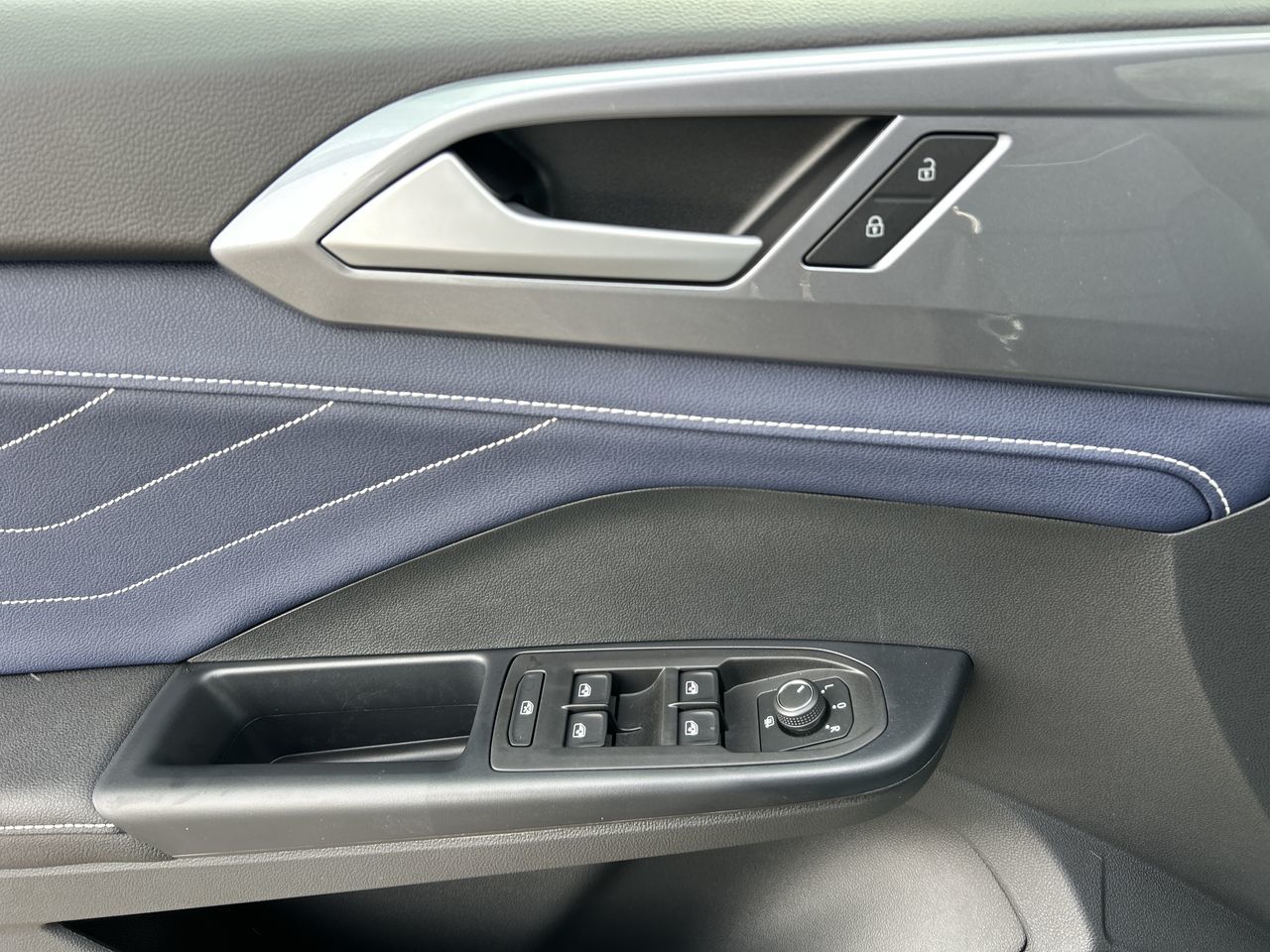 2026 Volkswagen Taos