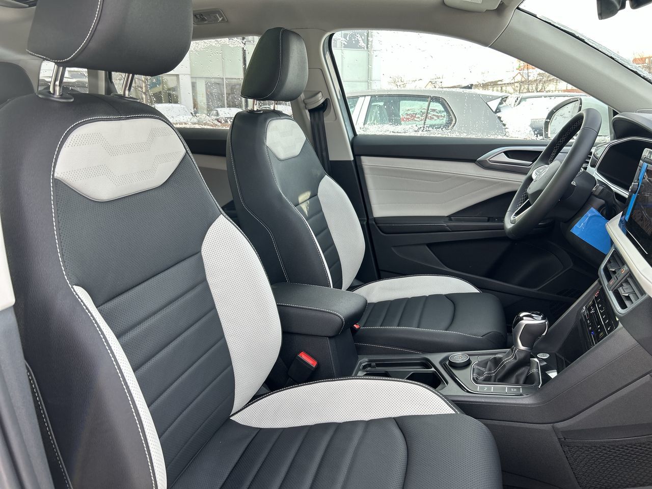 2026 Volkswagen Taos