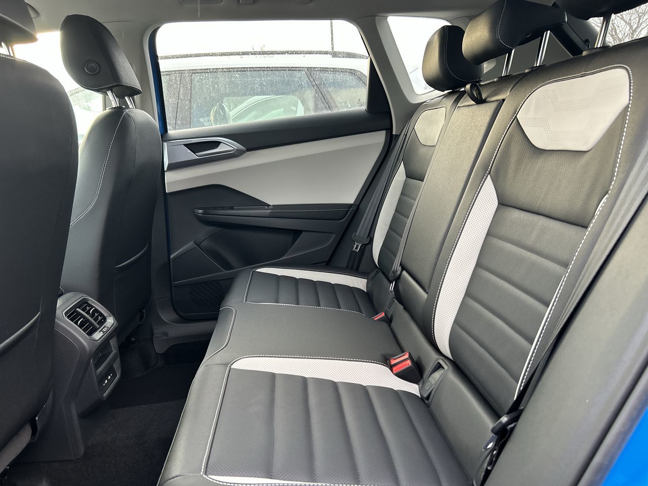 Volkswagen Taos  2026 à Mississauga, Ontario