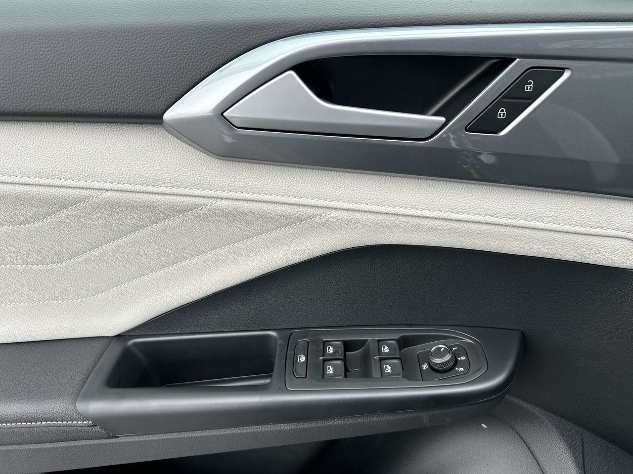 Volkswagen Taos  2026 à Mississauga, Ontario