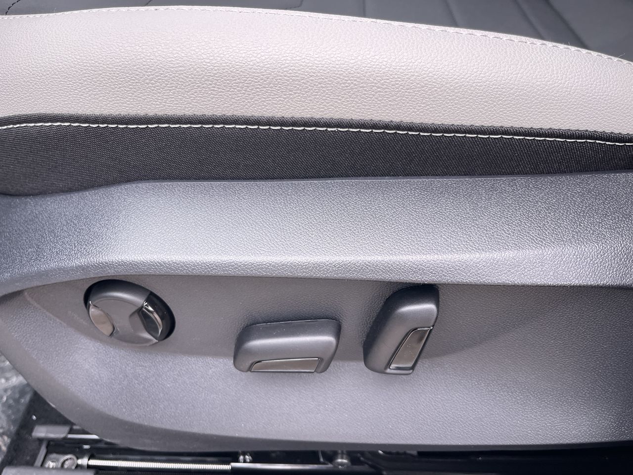 2026 Volkswagen Taos