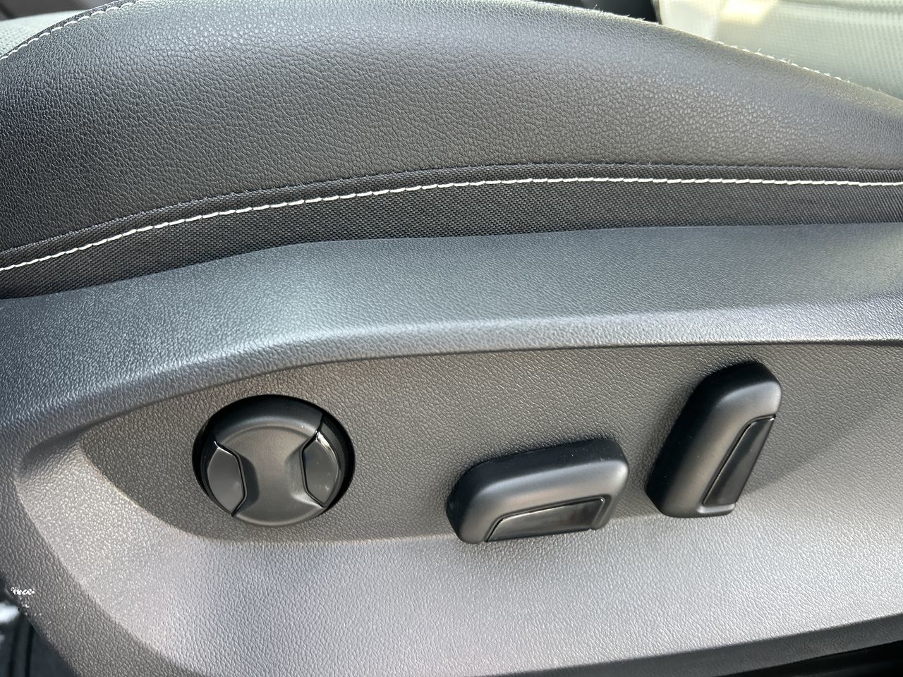 2026 Volkswagen Taos in Mississauga, Ontario
