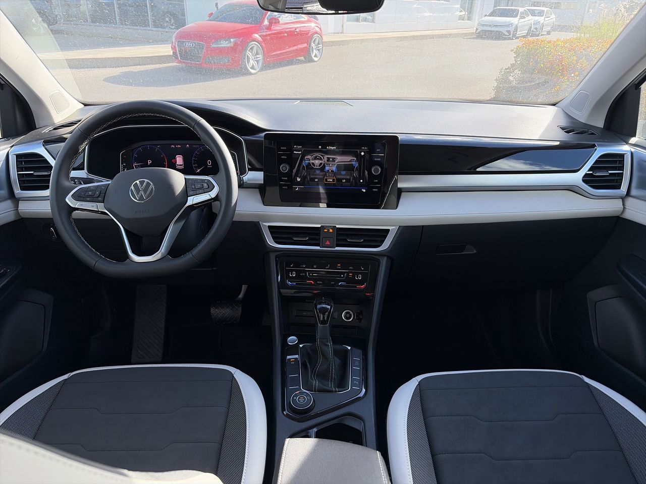 Volkswagen Taos  2027 à Mississauga, Ontario
