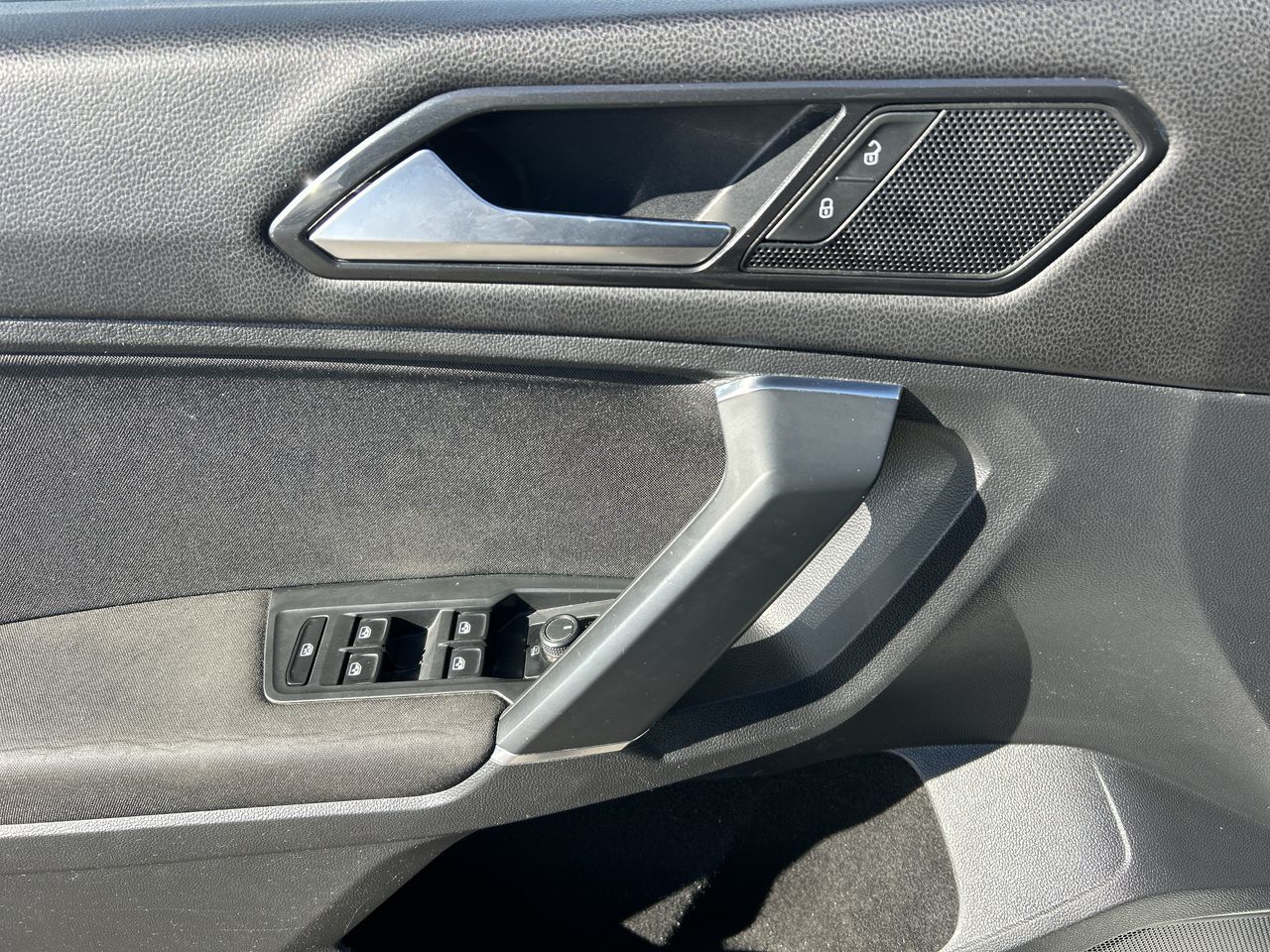 2018 Volkswagen Tiguan in Mississauga, Ontario