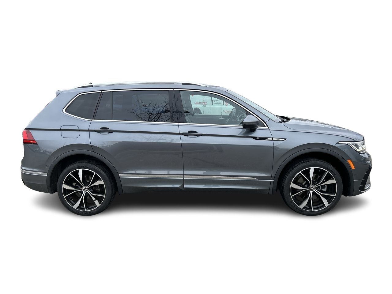 2022 Volkswagen Tiguan in Mississauga, Ontario