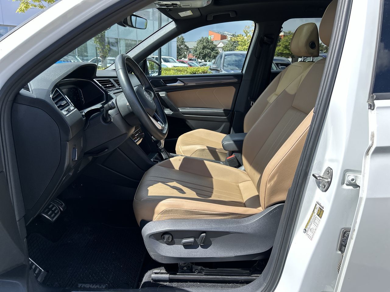 2023 Volkswagen Tiguan in Mississauga, Ontario