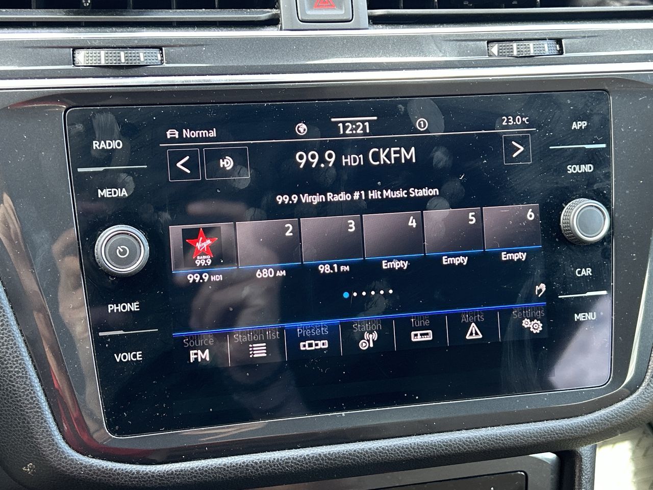 2023 Volkswagen Tiguan in Mississauga, Ontario