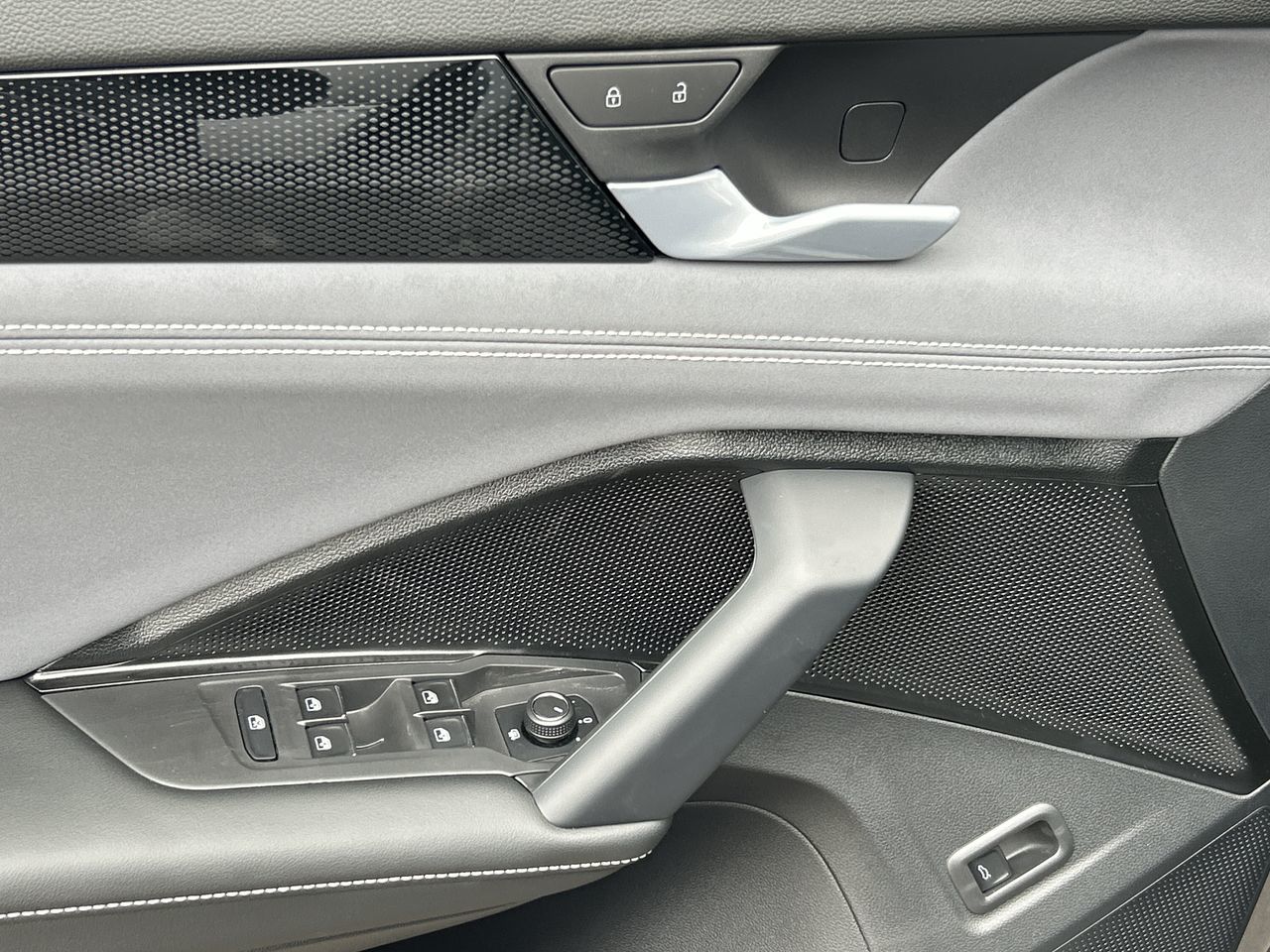 Volkswagen Tiguan  2026 à Mississauga, Ontario