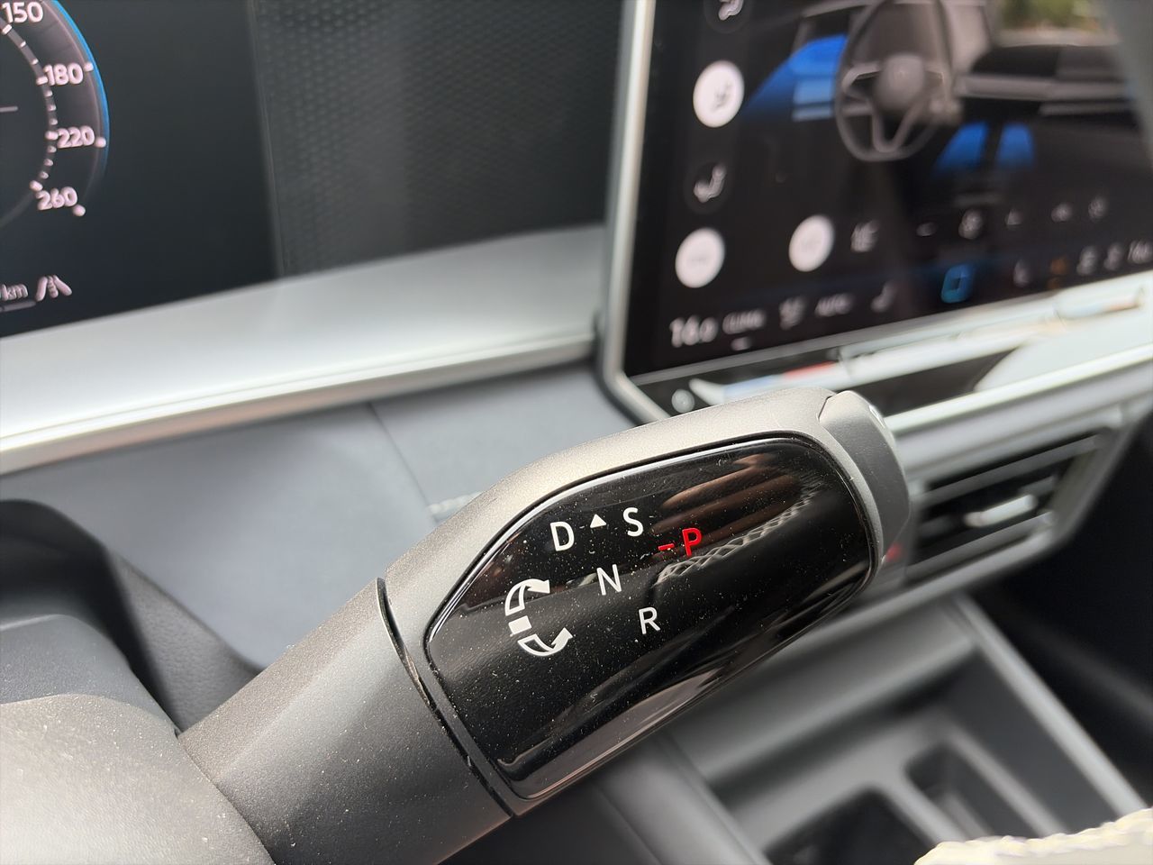 2026 Volkswagen Tiguan in Mississauga, Ontario