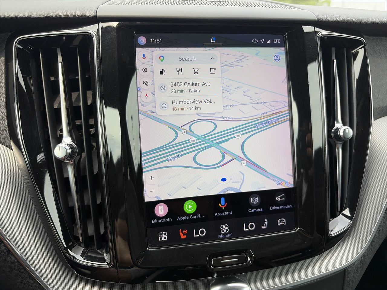 2022 Volvo XC60 in Mississauga, Ontario