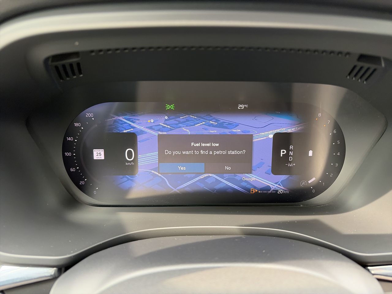 2022 Volvo XC60 in Mississauga, Ontario