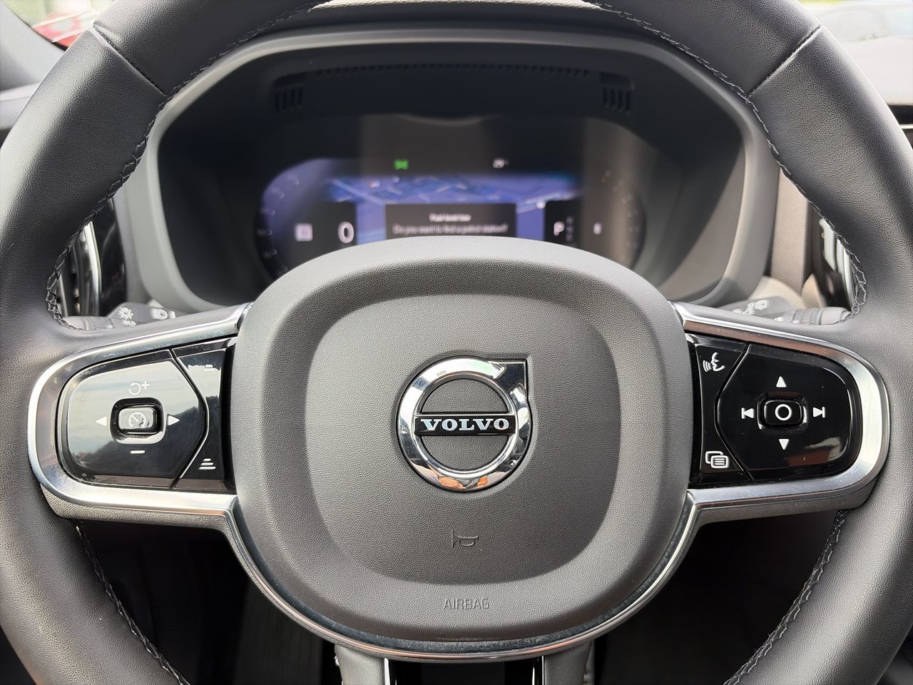 2022 Volvo XC60 in Mississauga, Ontario
