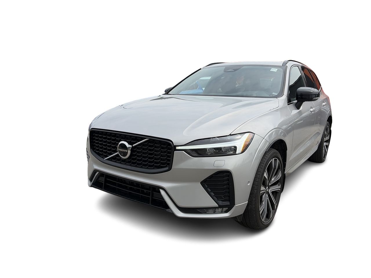 2022 Volvo XC60 in Mississauga, Ontario