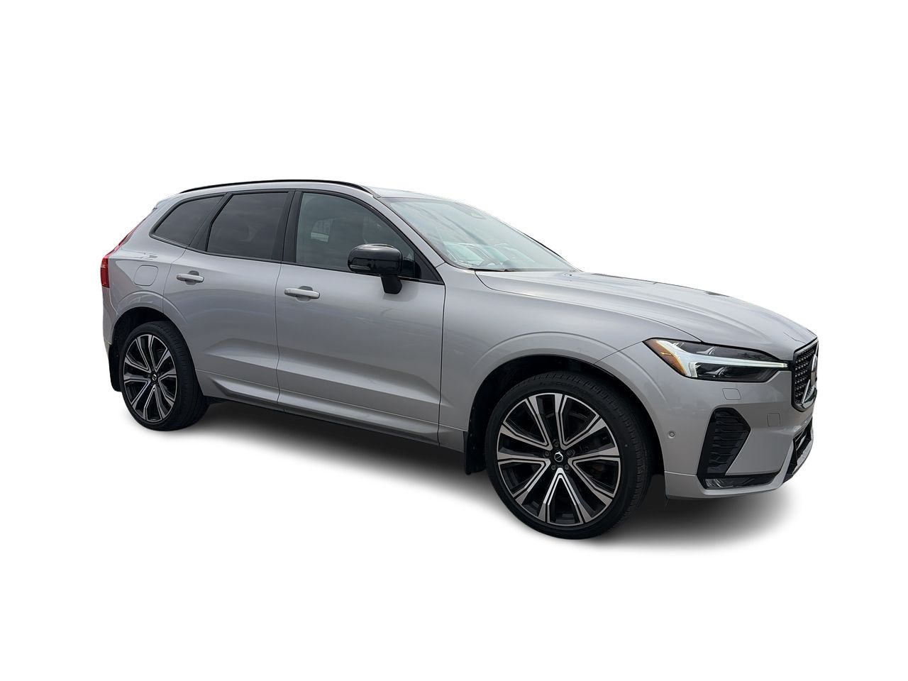 2022 Volvo XC60 in Mississauga, Ontario
