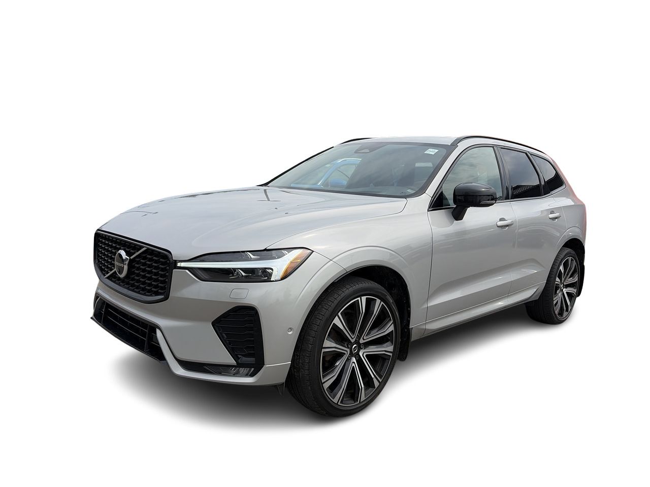 2022 Volvo XC60 in Mississauga, Ontario
