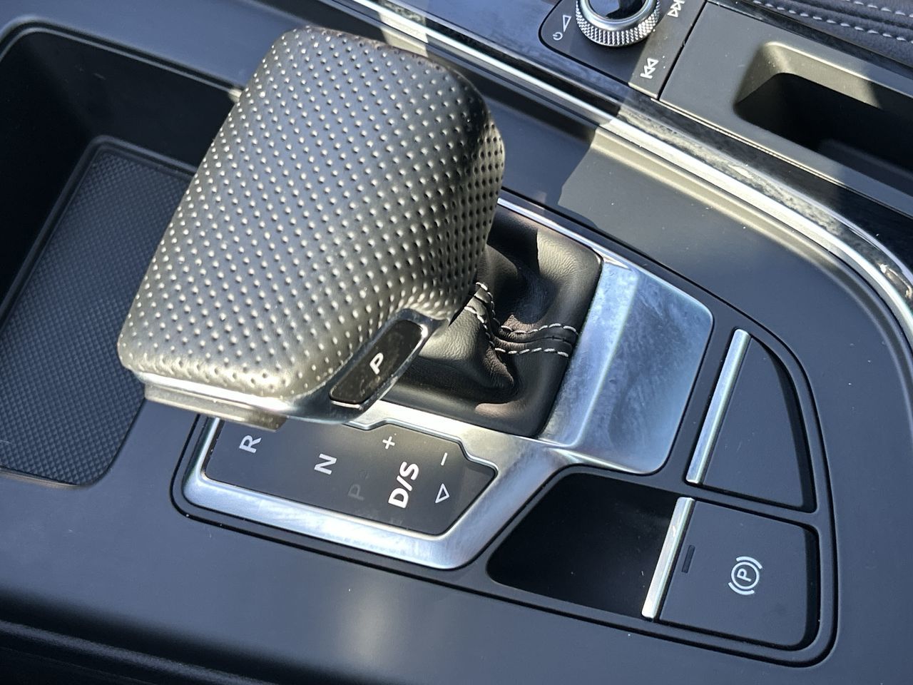 2021 Audi A4 in Mississauga, Ontario