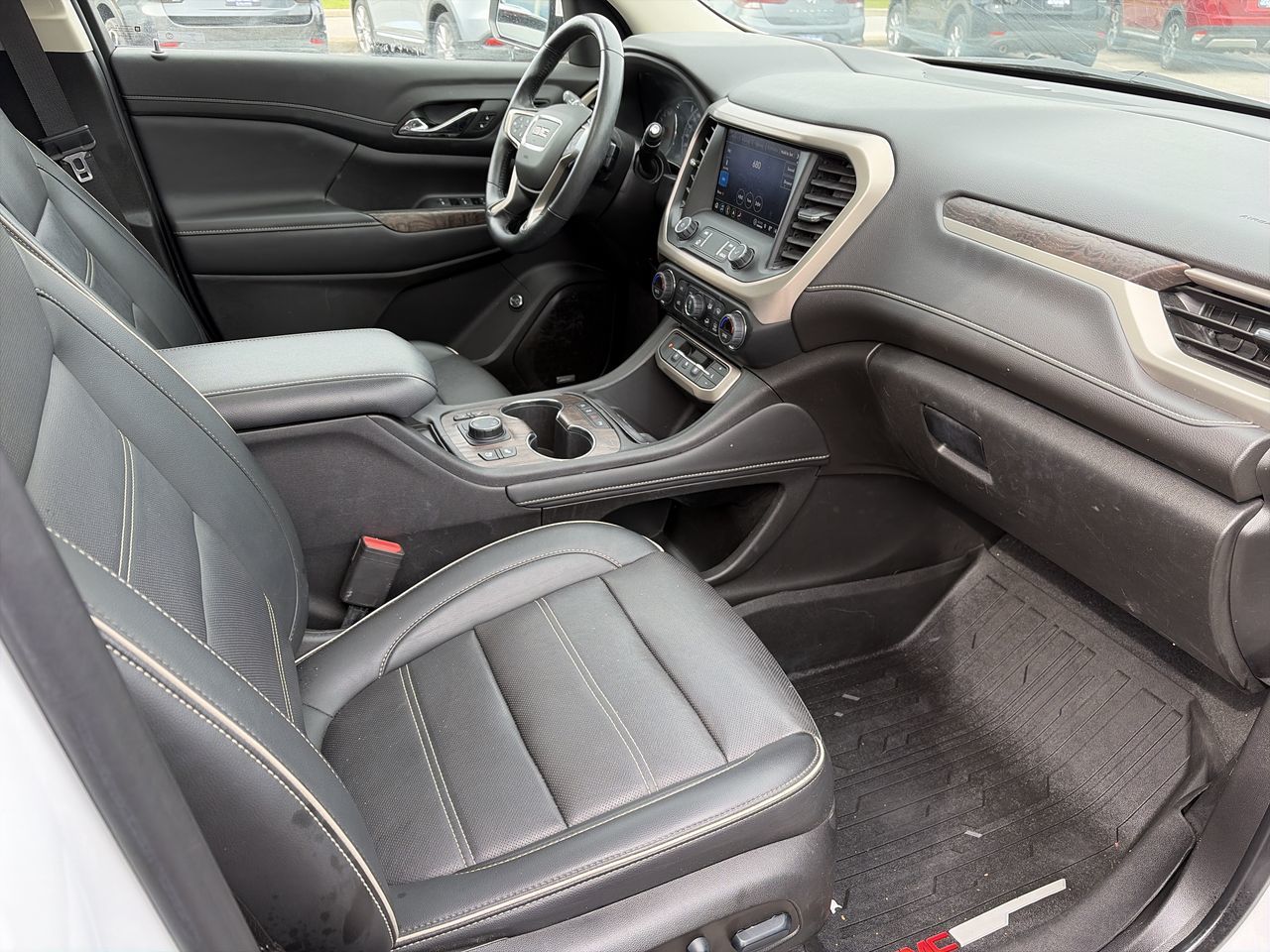 2022 GMC Acadia