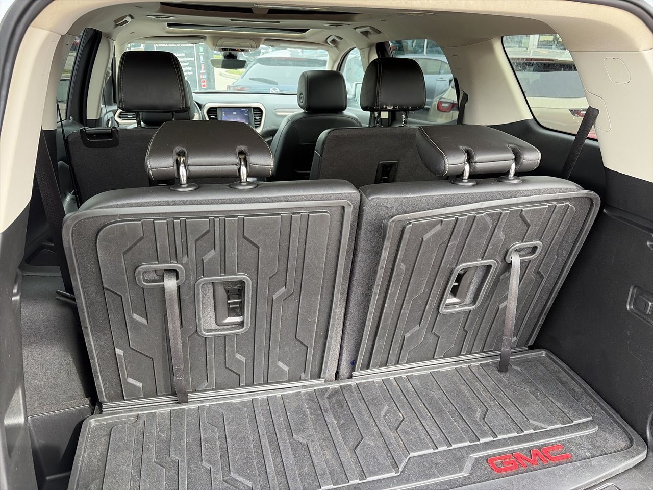2022 GMC Acadia