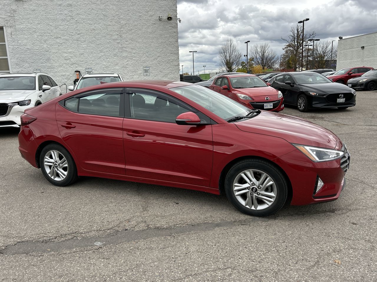 Hyundai Elantra GT  2020