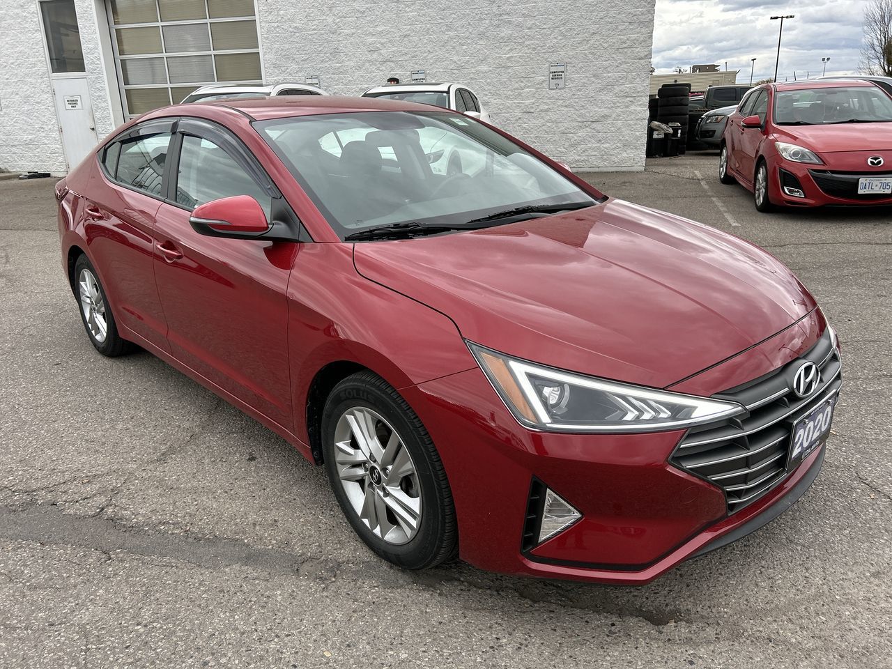 Hyundai Elantra GT  2020