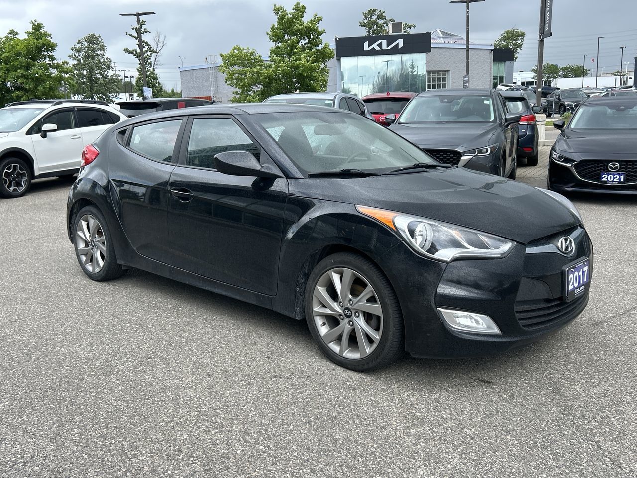 Hyundai Veloster  2017 à Mississauga, Ontario