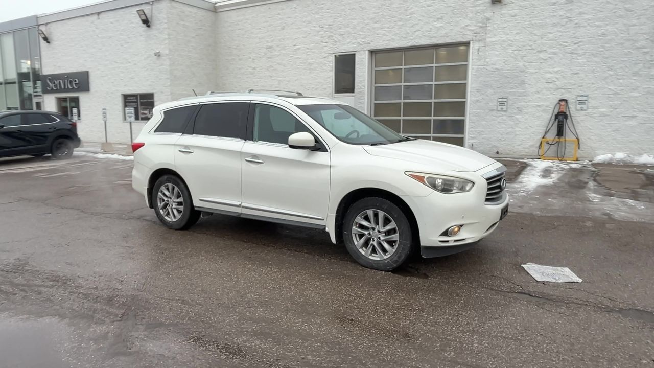 2013 Infiniti JX35 in Mississauga, Ontario