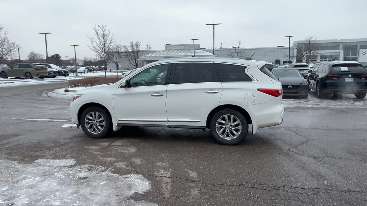 2013 Infiniti JX35 in Mississauga, Ontario