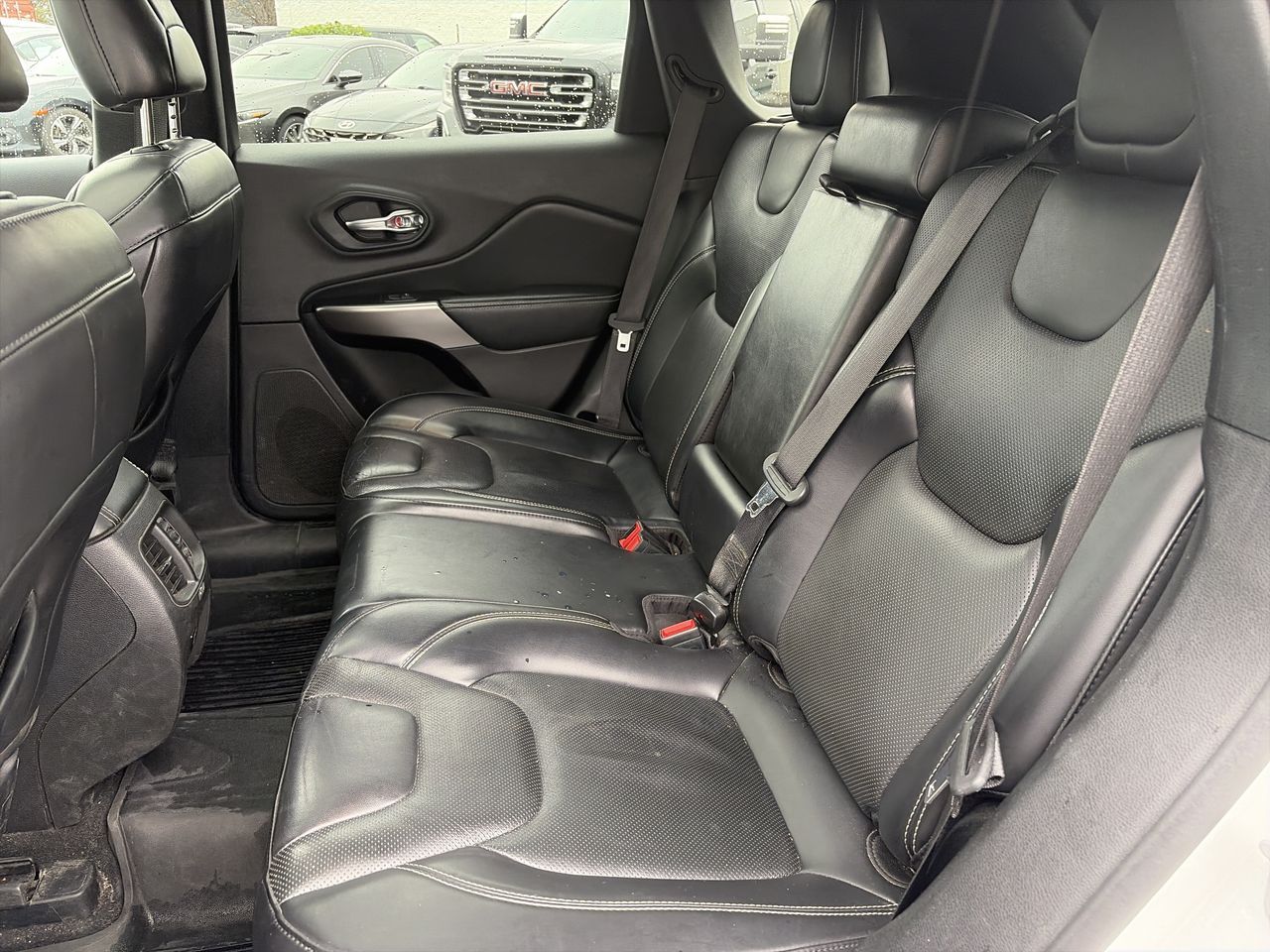 2021 Jeep Cherokee in Mississauga, Ontario
