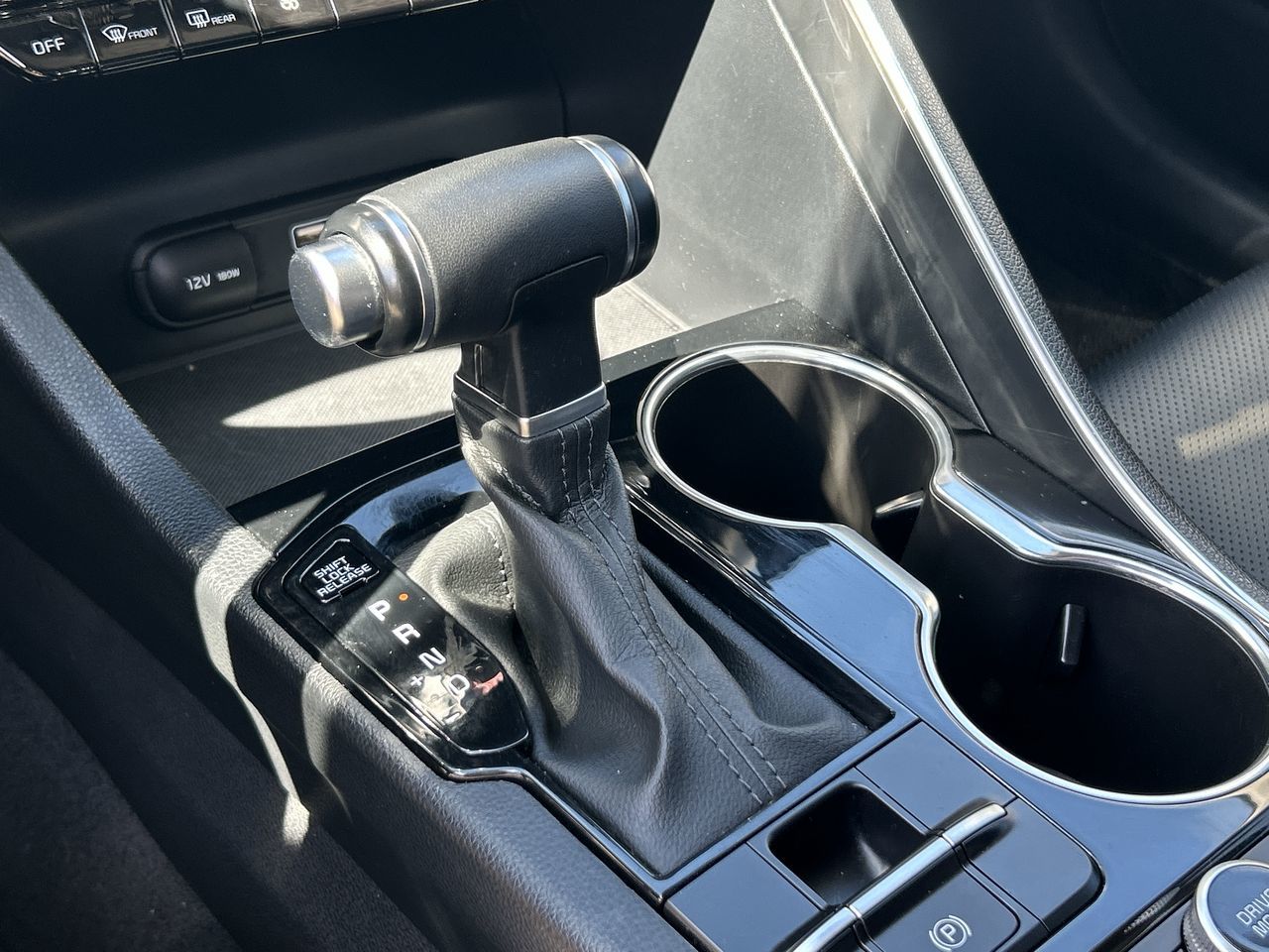 2023 Kia K5 in Mississauga, Ontario