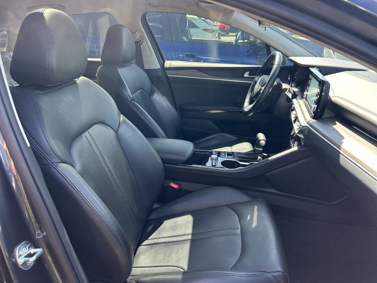 2023 Kia K5 in Mississauga, Ontario