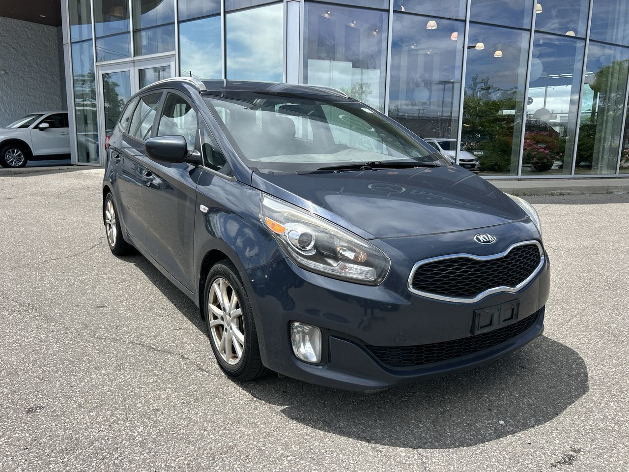 Kia Rondo  2014 à Mississauga, Ontario
