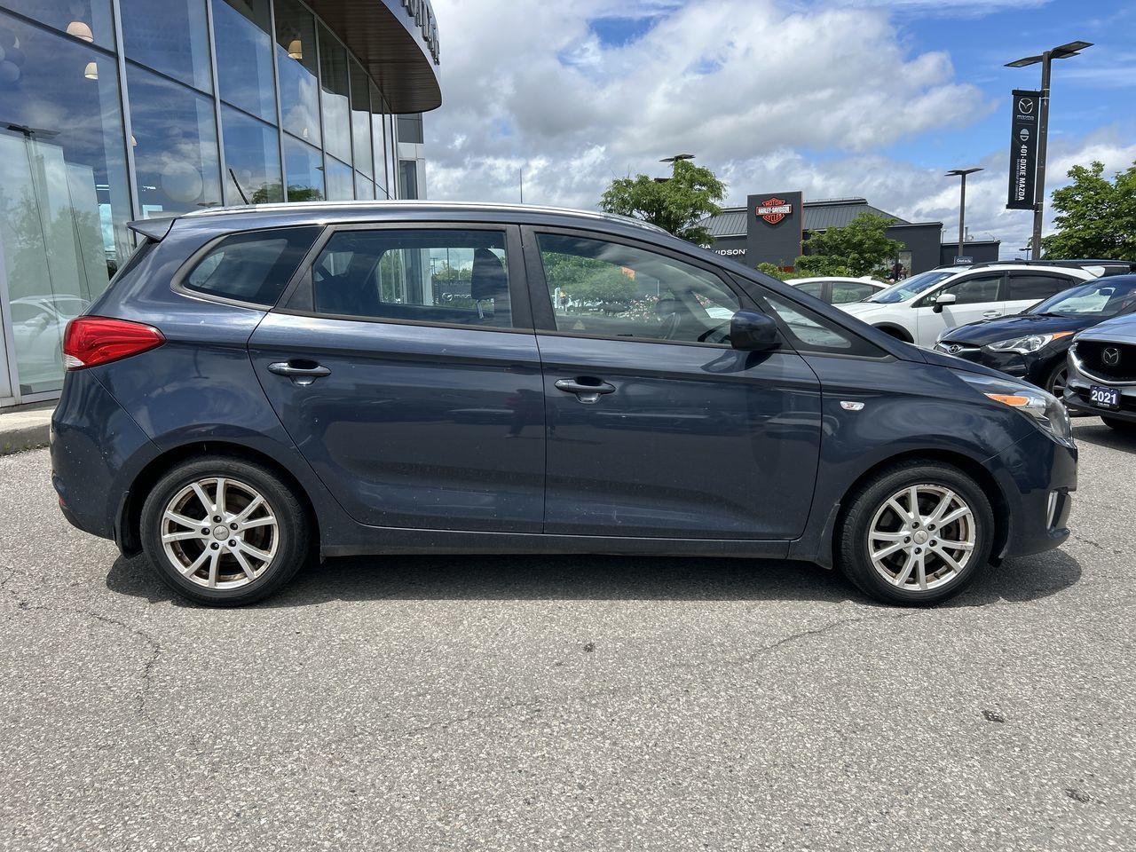 Kia Rondo  2014 à Mississauga, Ontario