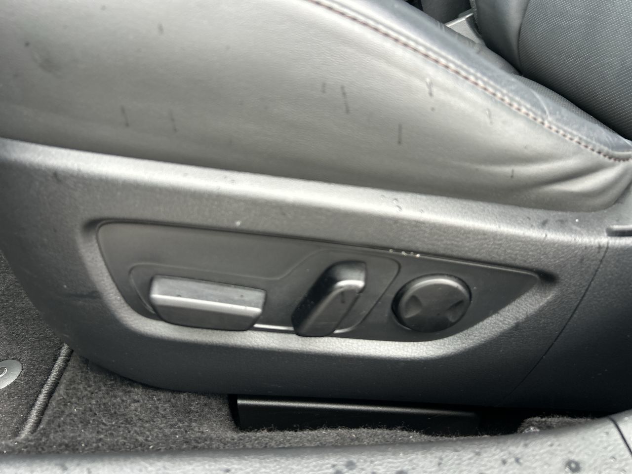 Mazda CX-30  2023