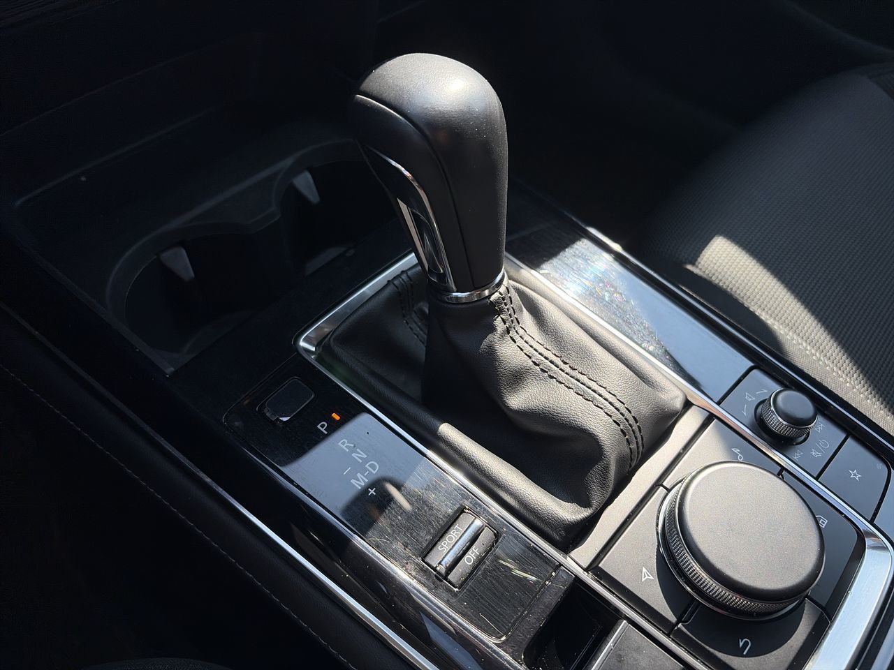 Mazda CX-30  2023