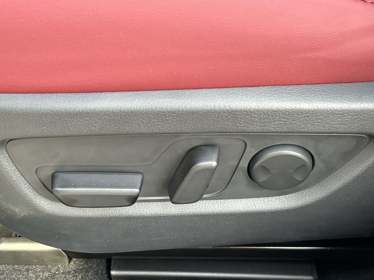 Mazda CX-30  2026