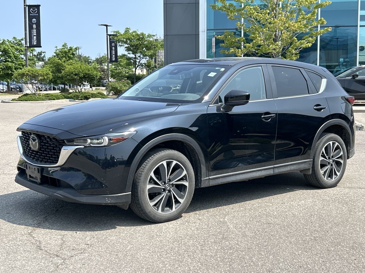 2022 Mazda CX-5 in Mississauga, Ontario