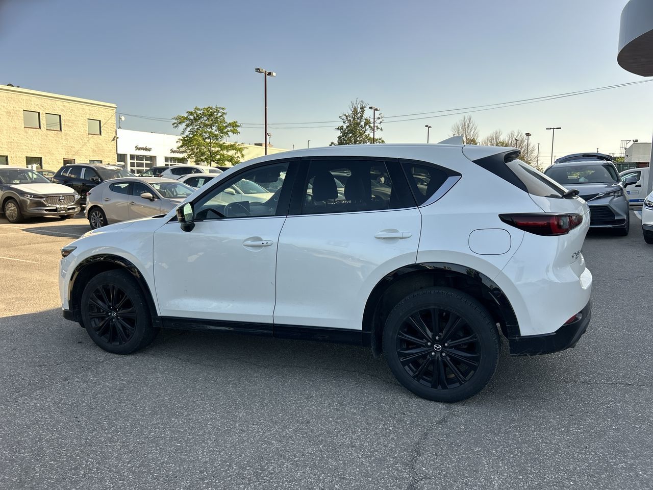 2022 Mazda CX-5 in Mississauga, Ontario