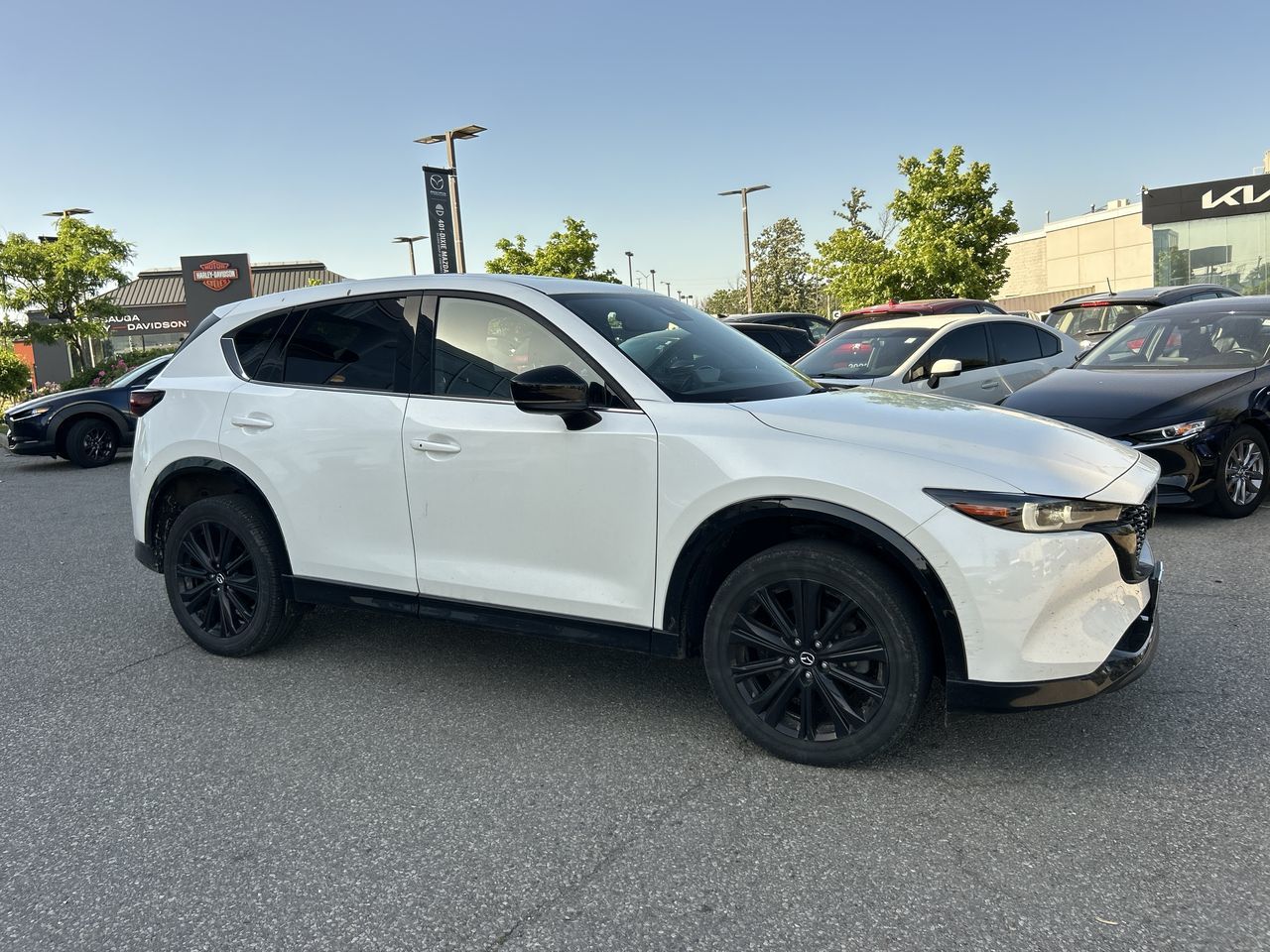 2022 Mazda CX-5 in Mississauga, Ontario