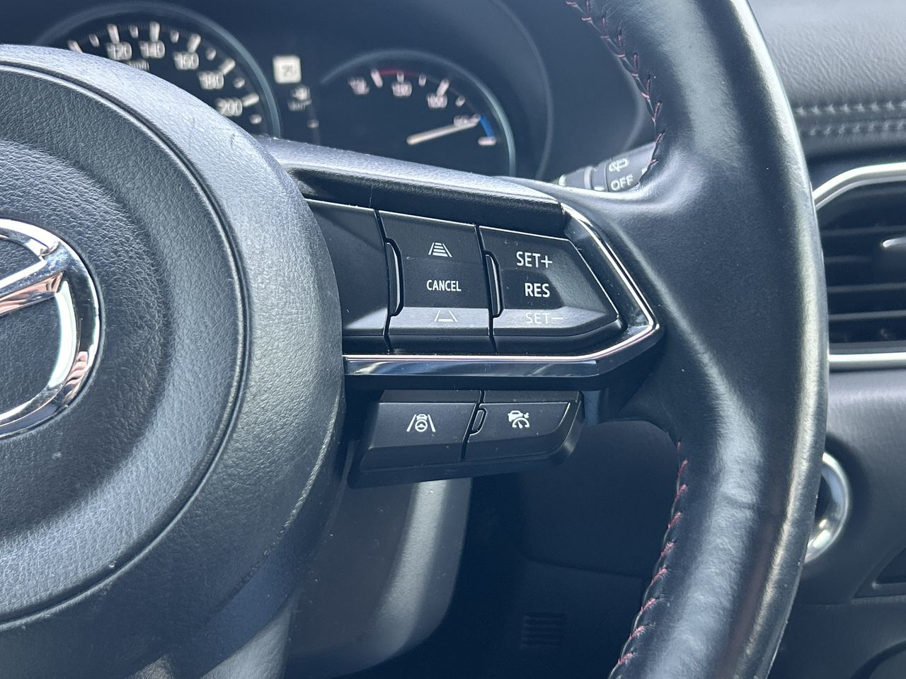 2022 Mazda CX-5 in Mississauga, Ontario
