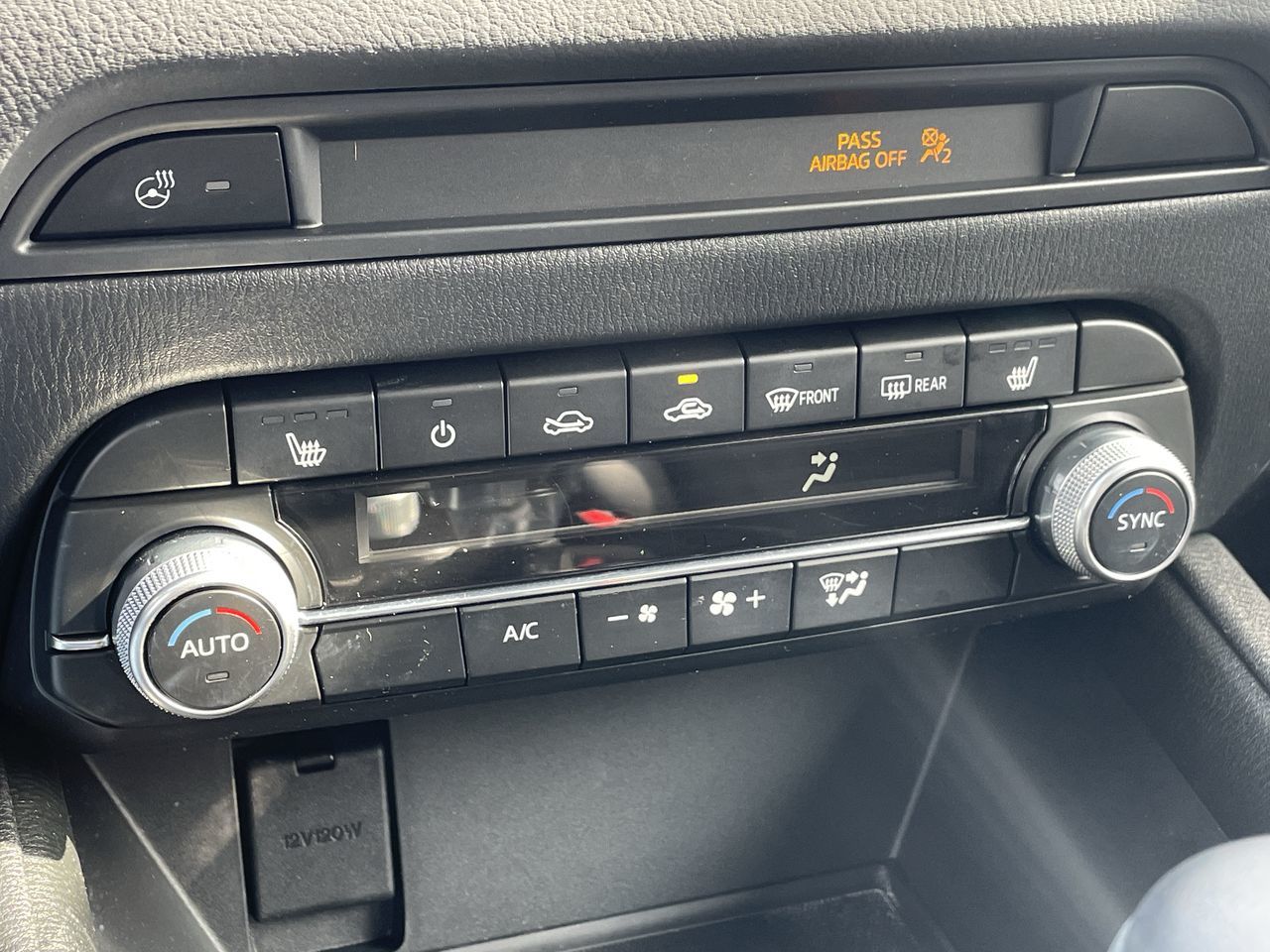 2022 Mazda CX-5 in Mississauga, Ontario