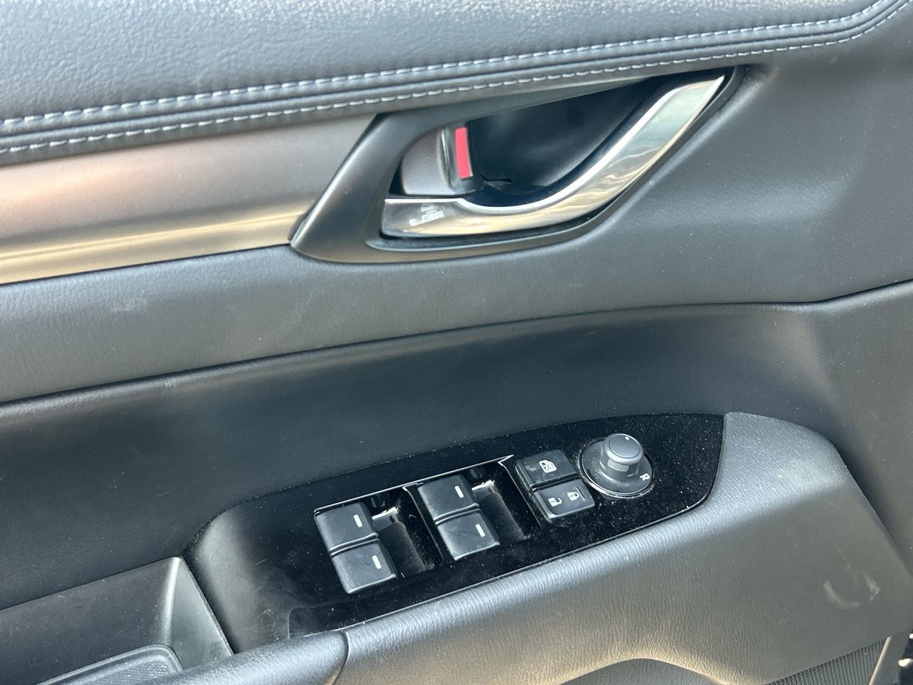 2023 Mazda CX-5 in Mississauga, Ontario