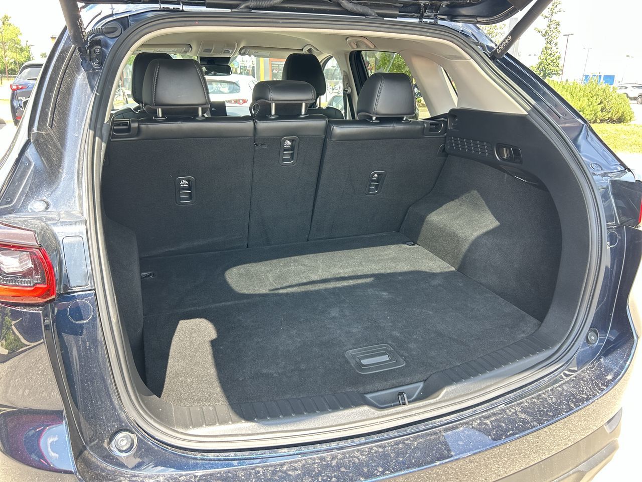 2023 Mazda CX-5 in Mississauga, Ontario