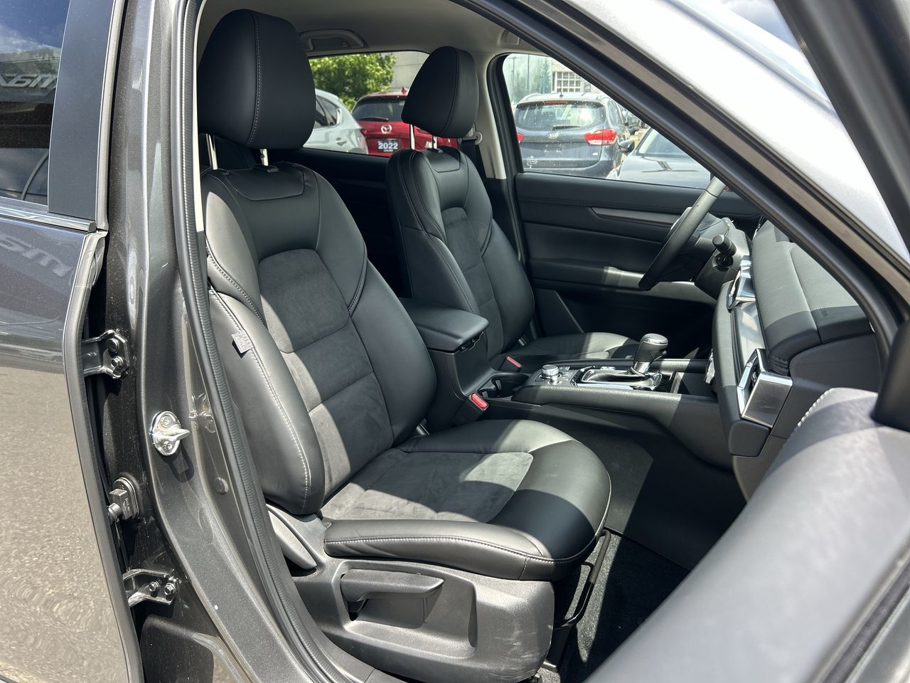 2023 Mazda CX-5 in Mississauga, Ontario