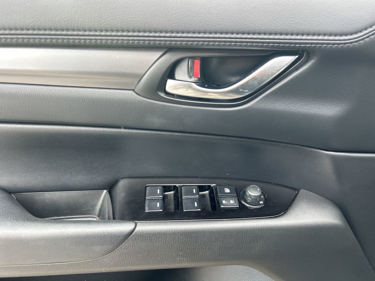 2023 Mazda CX-5 in Mississauga, Ontario