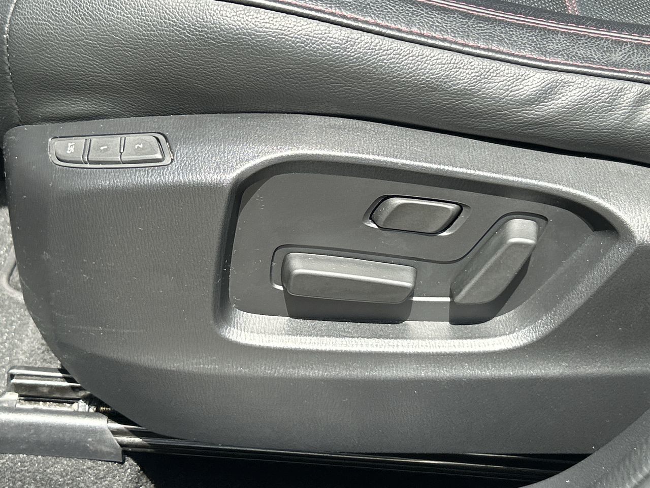 2024 Mazda CX-5 in Mississauga, Ontario