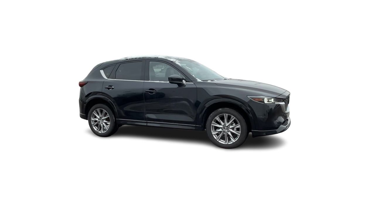 2024 Mazda CX-5 in Mississauga, Ontario