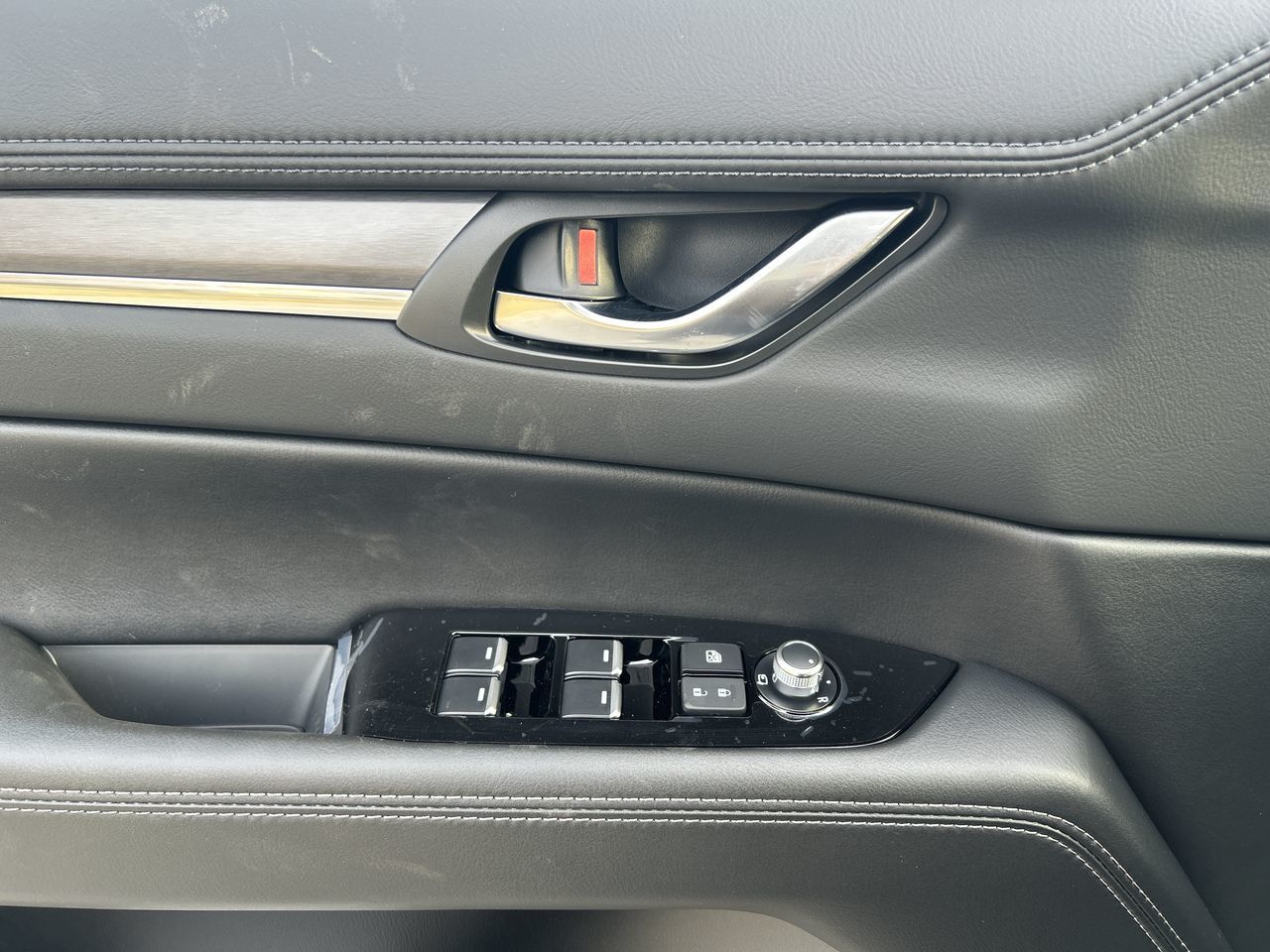 2025 Mazda CX-5 in Mississauga, Ontario